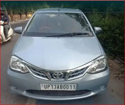Toyota Etios V 2012