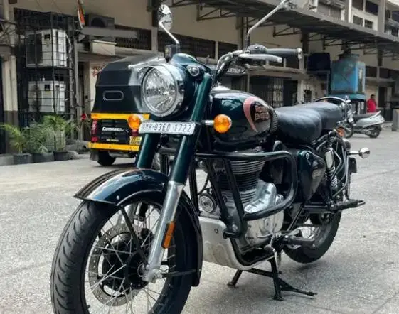 Royal Enfield Classic 350cc Classic Dark Dual Channel 2023
