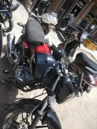 Bajaj V15 150cc 2016