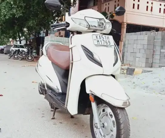 Honda Activa 6G DLX BS6 2020