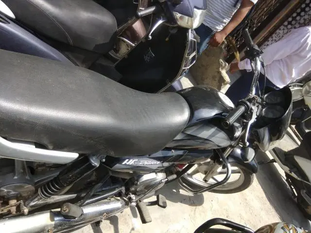 Hero HF Deluxe 100cc 2019