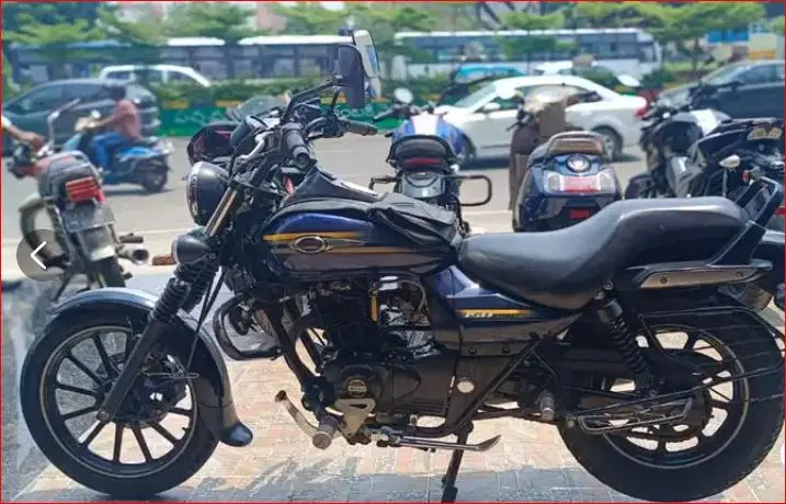 Bajaj Avenger Street 150 2016