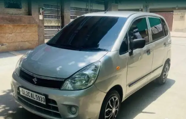 Maruti Suzuki Zen Estilo LXi 2010