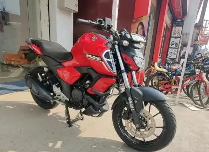 Yamaha FZS-FI V 3.0 150cc 2020