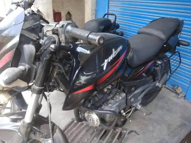 Bajaj Pulsar 180cc 2017