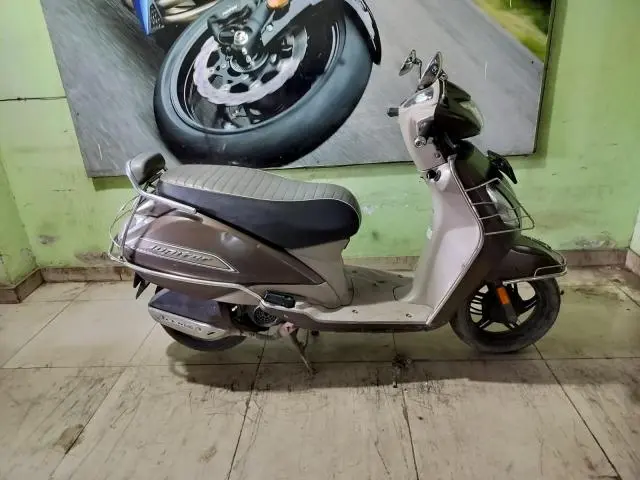 TVS Jupiter Classic 110cc BS6 2020