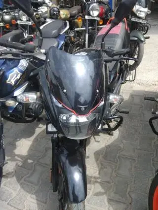Bajaj Pulsar 125cc Drum BS6 2021