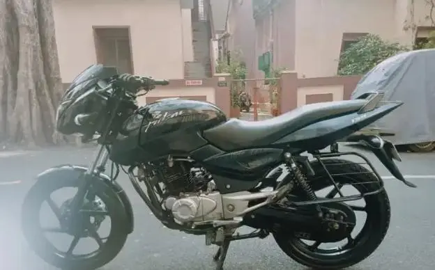 Bajaj Pulsar 150cc 2012