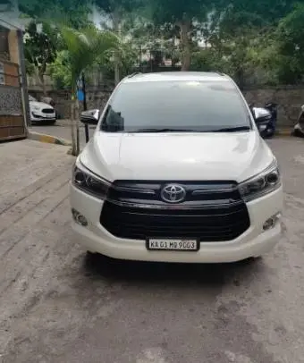 Toyota Innova Crysta 2.4 ZX 7 STR 2017