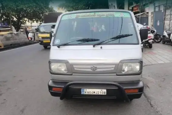 Maruti Suzuki Omni MPI STD BSIV 2011