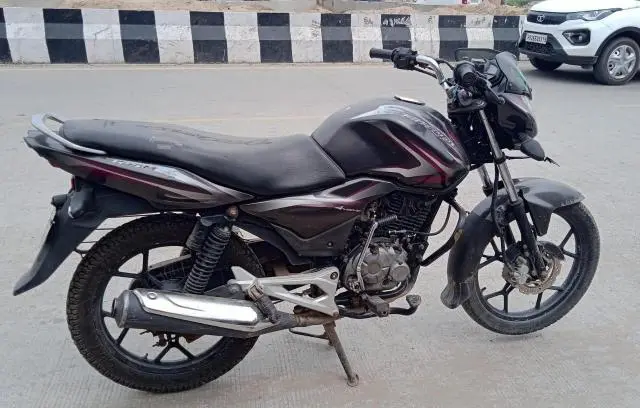 Bajaj Discover 125cc 2015