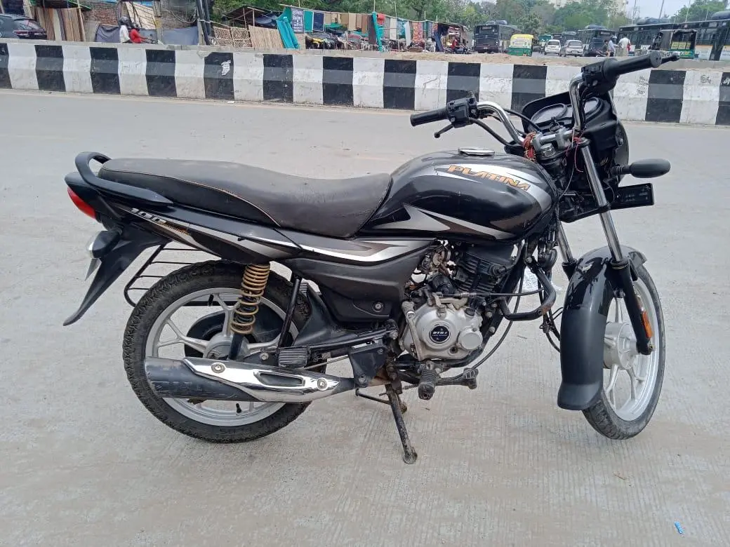 Bajaj Platina 110cc ES Drum BS6 2021
