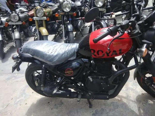 Royal Enfield Hunter 350 Metro Dapper 2022