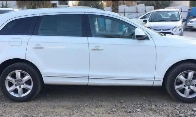 Audi Q7 3.0 TDI PREMIUM PLUS 2012
