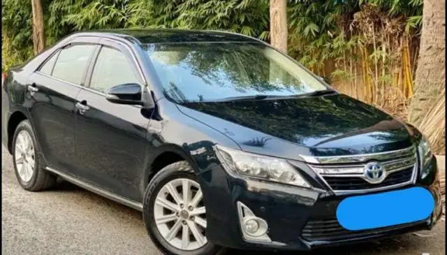 Toyota Camry Hybrid 2019