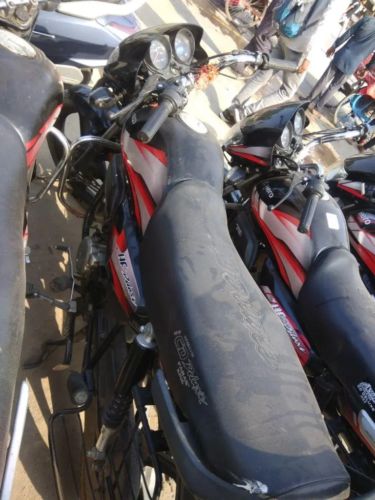 Hero HF Deluxe IBS Kick Alloy 100cc BS6 2020