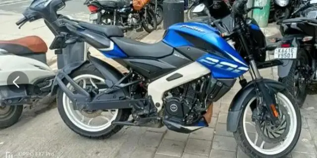 Bajaj Pulsar NS200 ABS BS6 2021