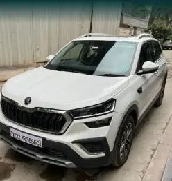 Skoda Kushaq Style 1.0 TSI AT Dual Tone 2023