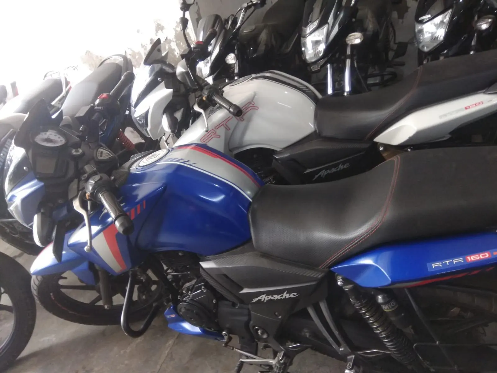 TVS Apache RTR 160 4V DRUM ABS BS6 2021