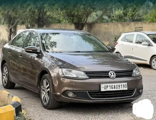 Volkswagen Jetta 2.0L TDI Highline 2014