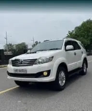 Toyota Fortuner 3.0 4X2 AT 2014