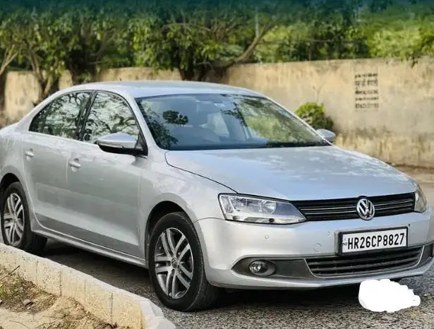 Volkswagen Jetta 2.0L TDI Highline 2015