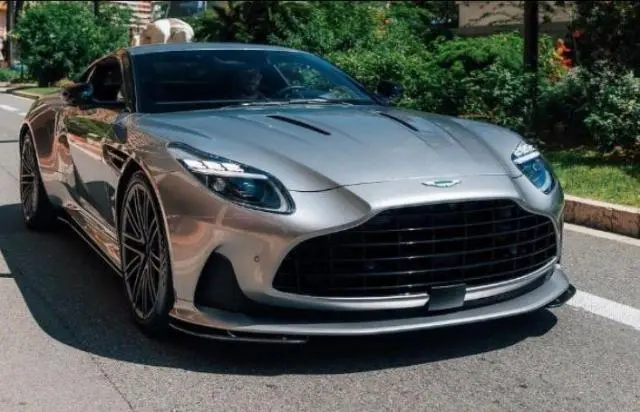 Aston Martin DB11 Evolution 2020