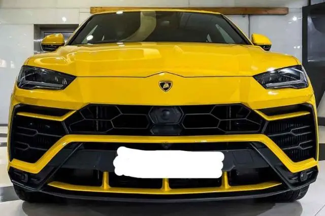 Lamborghini Urus Twin-Turbo V8 2020