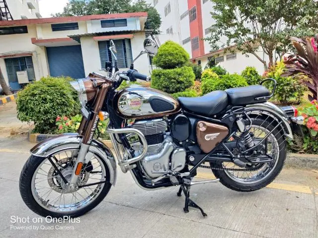 Royal Enfield Classic 350cc Classic Chrome Dual Channel 2023