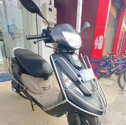 TVS Scooty Zest 110 Matte Series 2019