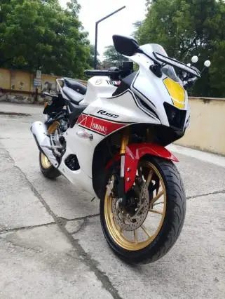 Yamaha YZF-R15 V4 M 2022