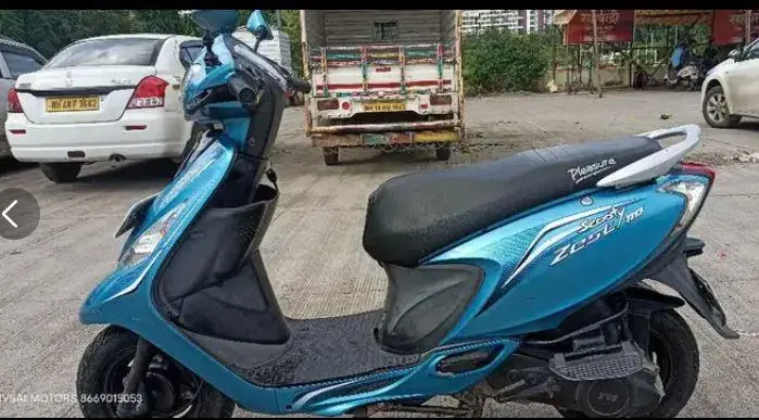 TVS Scooty Zest 110cc 2015