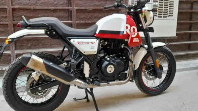 Royal Enfield Scram 411 White Flame 2022