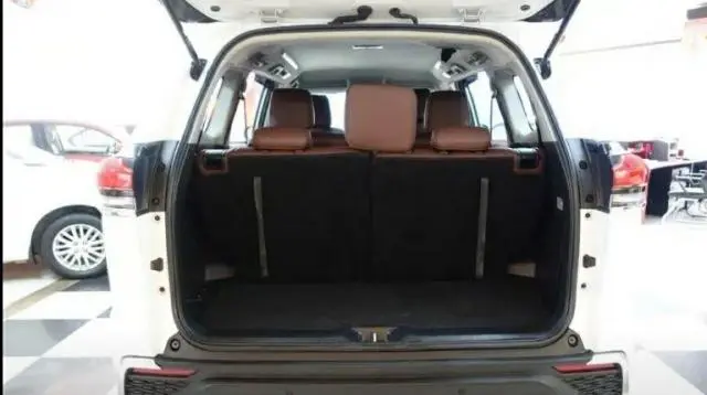 Toyota Innova Hycross G SLF 7 STR 2023