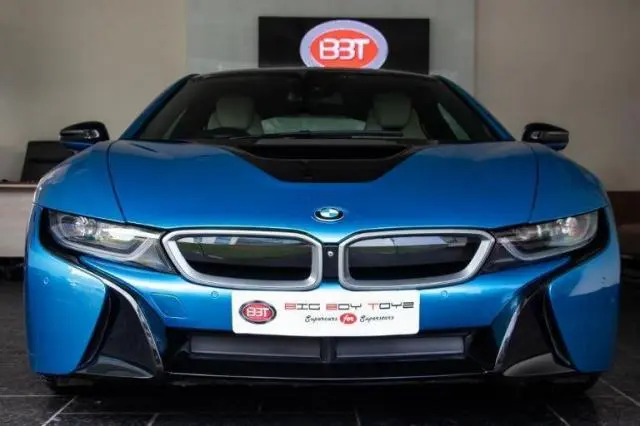BMW i8 Hybrid 2017