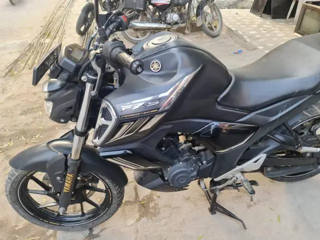 Yamaha FZS-FI V 3.0 150cc 2020