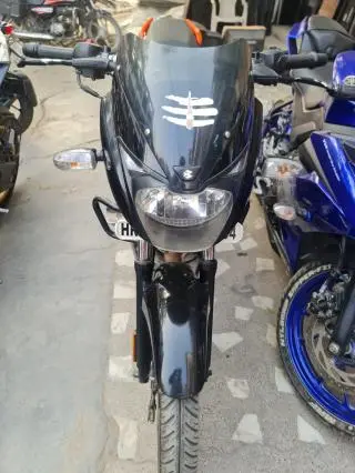 Bajaj Pulsar 125cc Drum BS6 2020