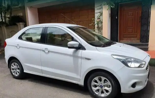 Ford Aspire Titanium 1.5 Ti-VCT AT 2015