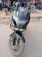 Bajaj Pulsar 220cc 2014