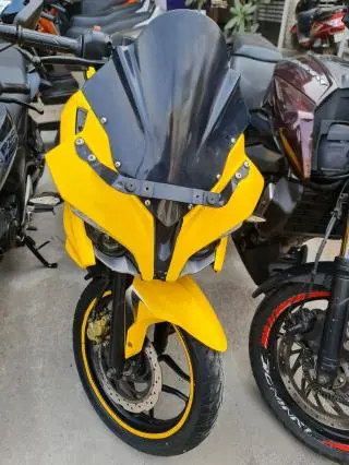 Bajaj Pulsar RS200 2016