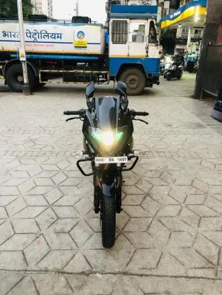 Bajaj Pulsar 220cc 2019