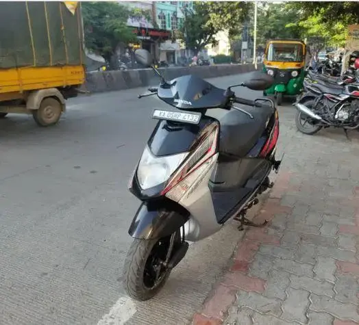 Honda Dio 110cc 2011