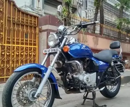 Bajaj Avenger 220cc 2015