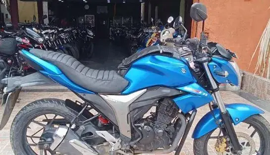 Suzuki Gixxer 150cc 2015