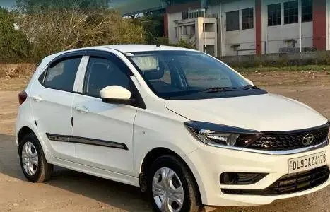 Tata Tiago Revotron XZA Plus Dual Tone 2022