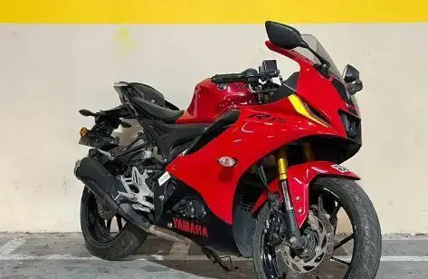 Yamaha YZF-R15 V4 M 2022