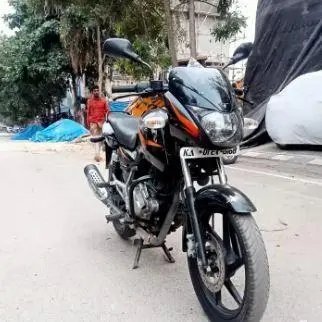 Bajaj Pulsar 150cc 2012