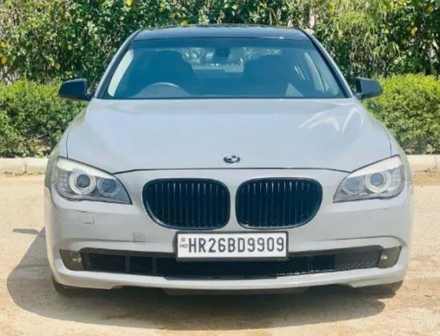 BMW 7 Series 740Li 2010