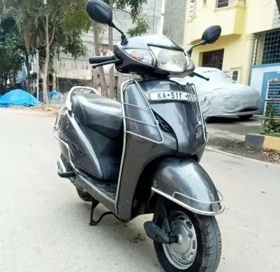 Honda Activa 110cc 2011