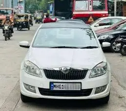 Skoda Rapid 1.6 MPI Elegance 2014